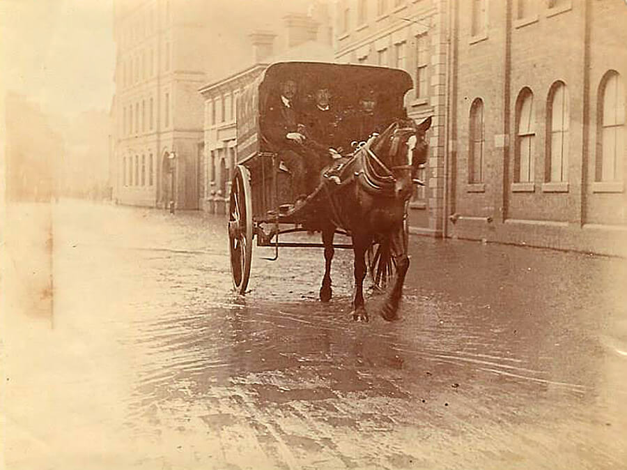 Floods in Mill Street, Kidderminster somewhere between 1882 and 1915