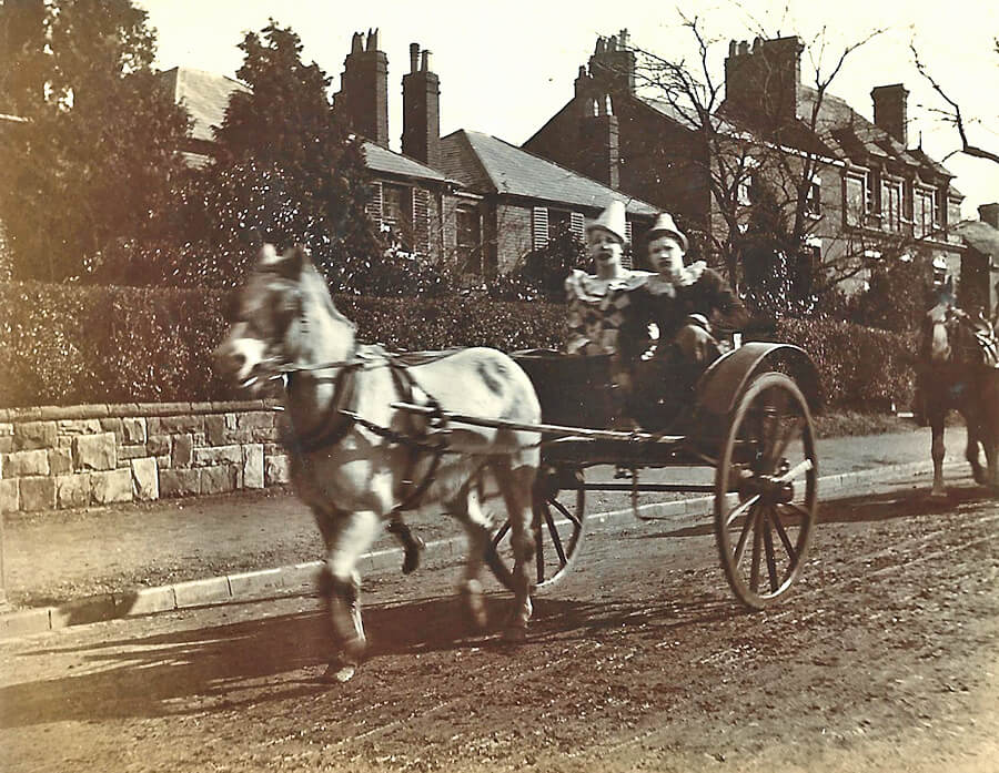 Circus procession along Blakebrook, Kidderminster